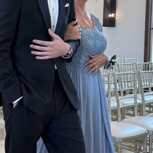 Beautiful mother of the groom or bride, or other occasion! Dusty blue Sz 12/14